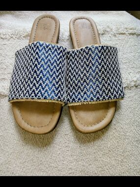 Blue Woven Slide Sandals - Unbranded